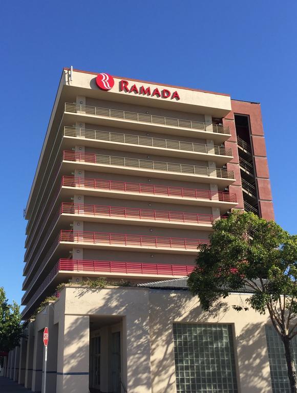 圣迭戈国家城市温德姆华美达酒店 纳欣诺市 外观 照片